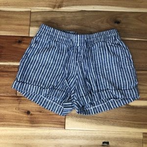 •flowy striped shorts (fits like small)